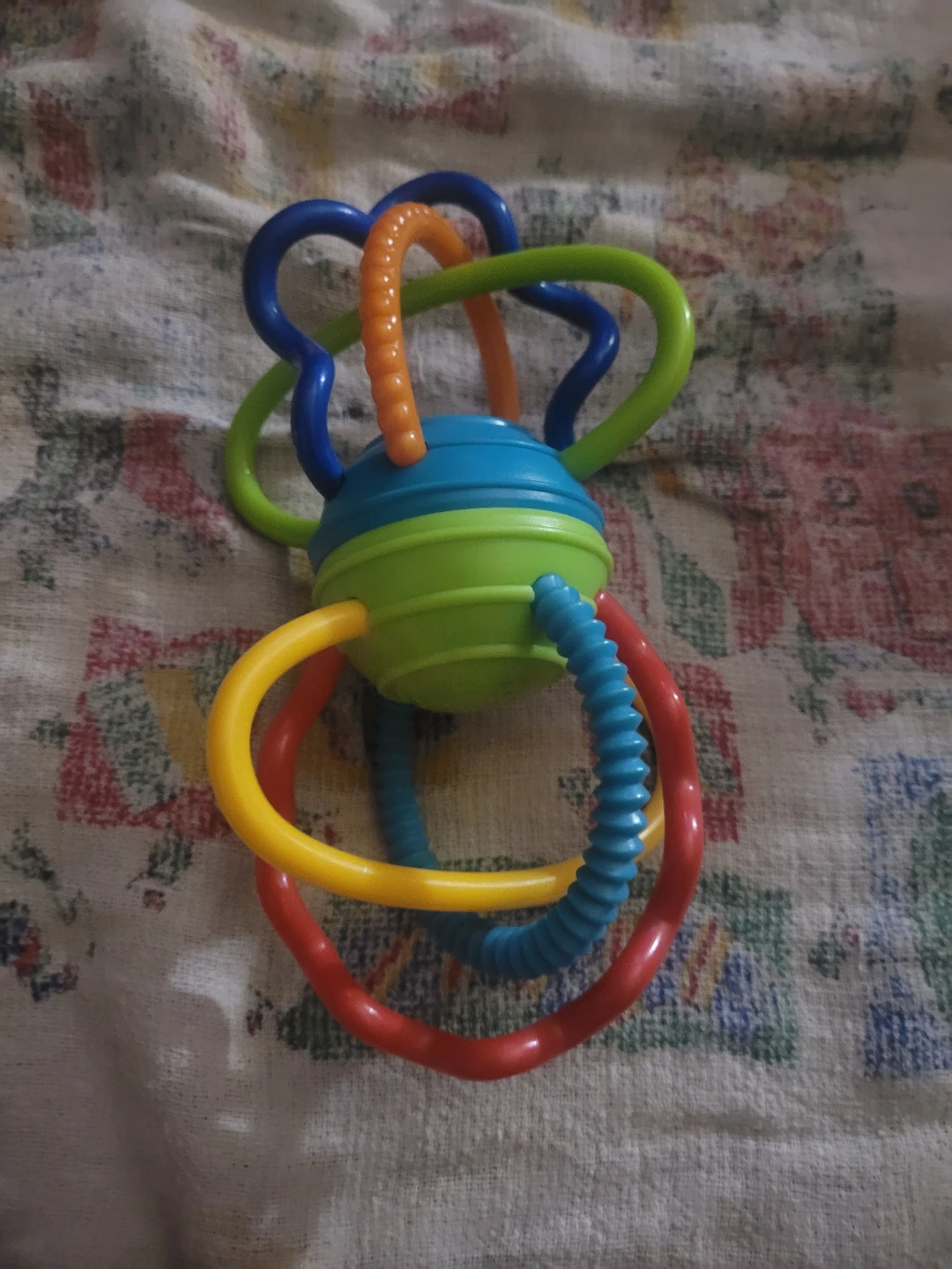 Oball clickity twist Teether toy