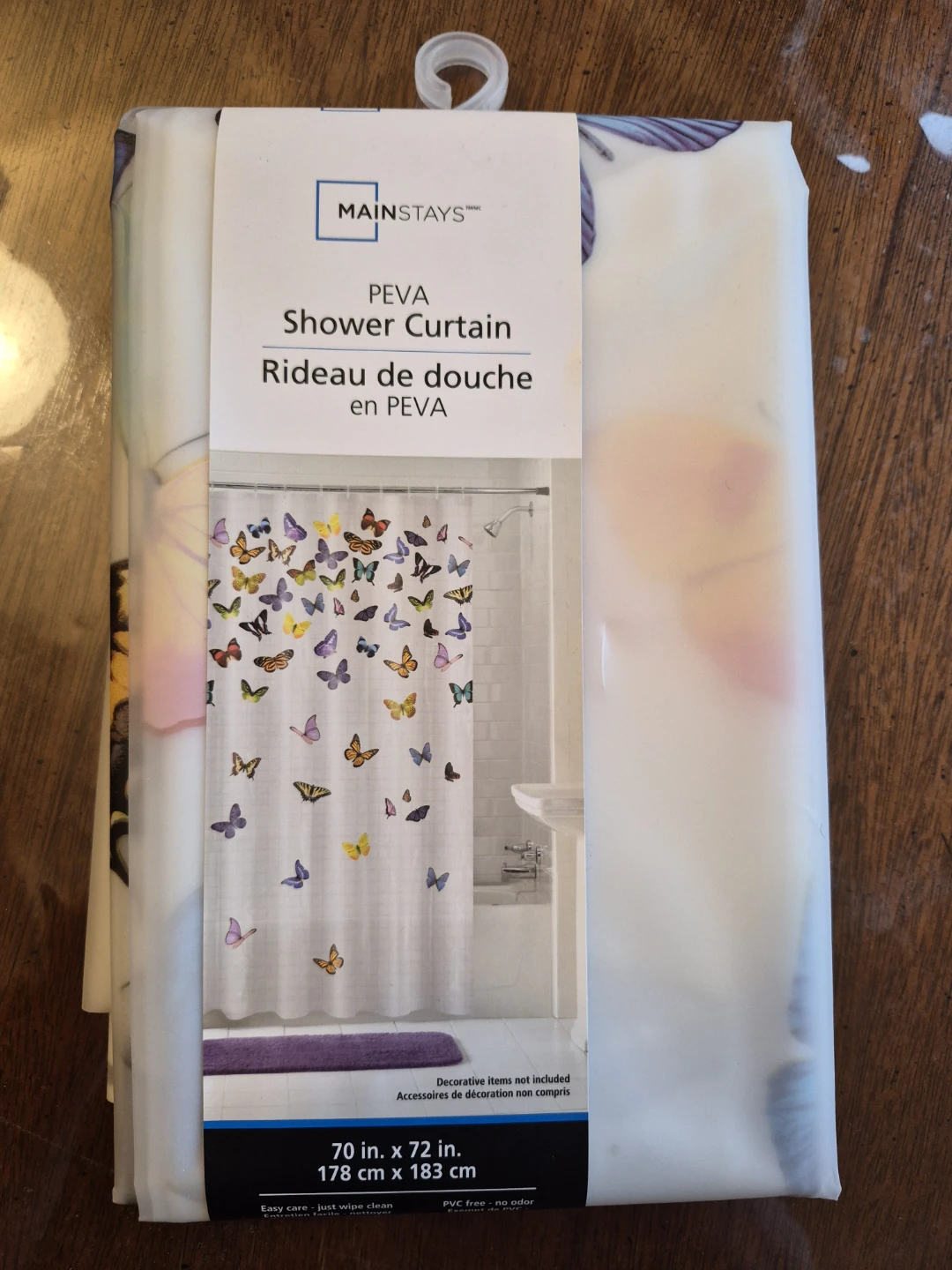 White and green Shower Curtains 5 cad and 10cad with butterflies