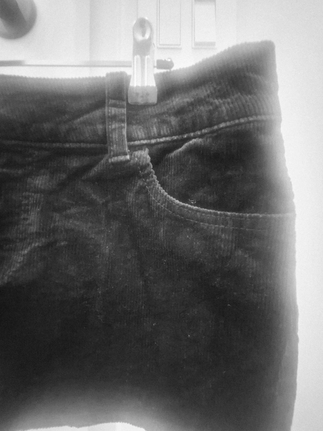 H&M Divided Black Corduroy Skirt - photo 4