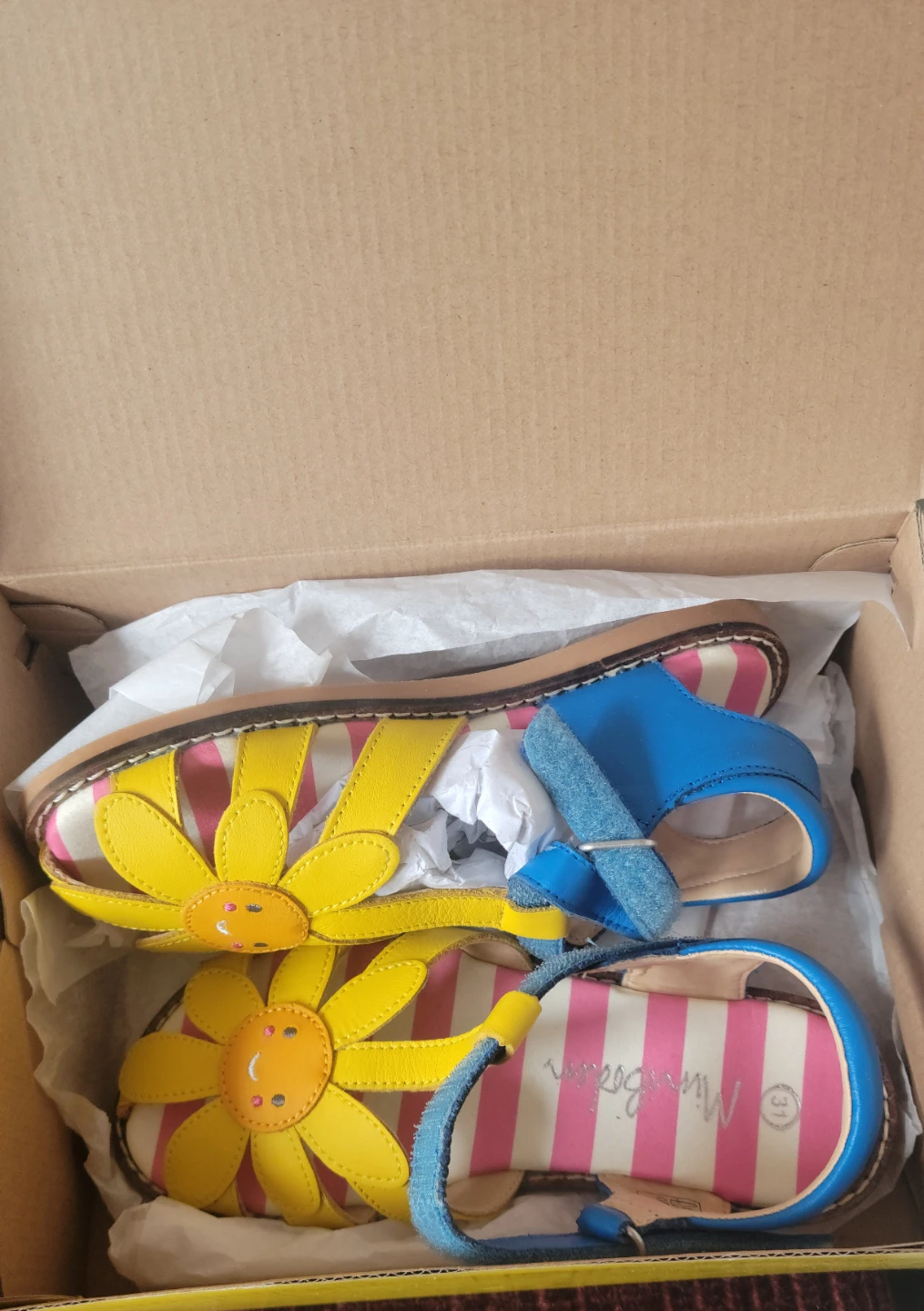 Mini Boden Kids Flower Sandals Size 3