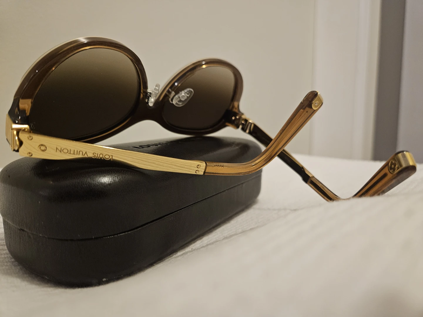 Louis Vuitton LV Cat Eye Sunglasses - photo 5