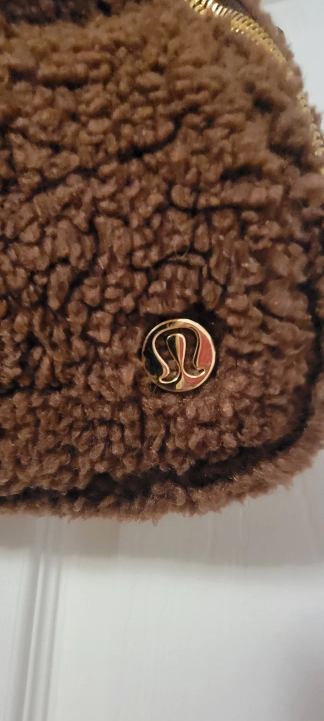 Lululemon Everywhere Belt Bag - Brown Fleece - photo 4