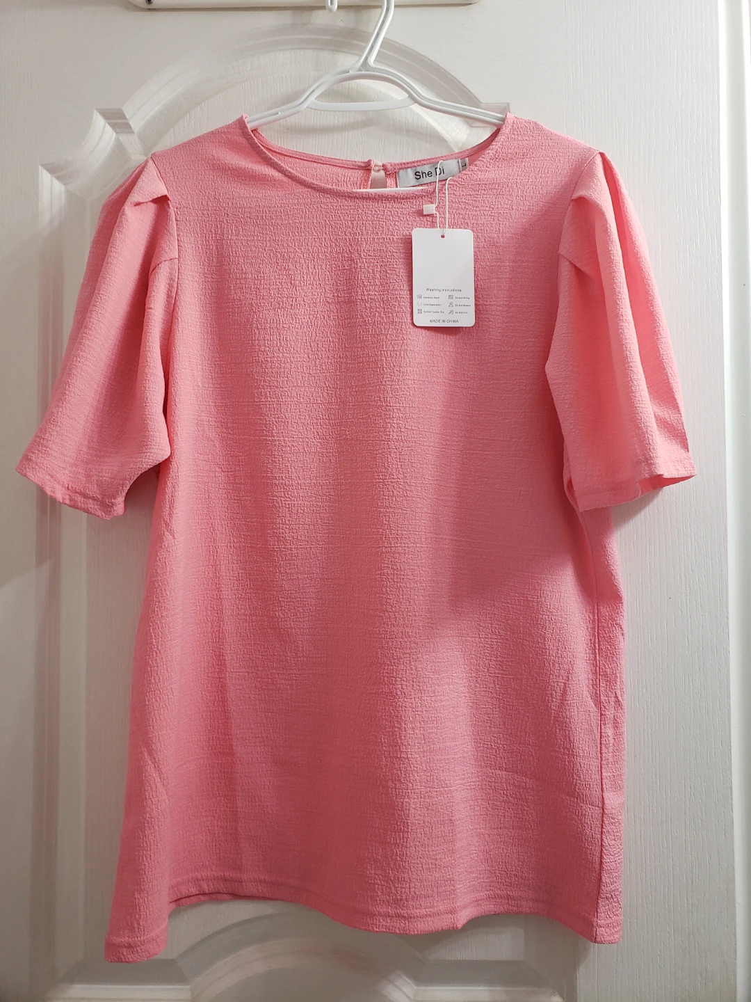 New She Di Pink Textured Puff Sleeve Top - Size L
