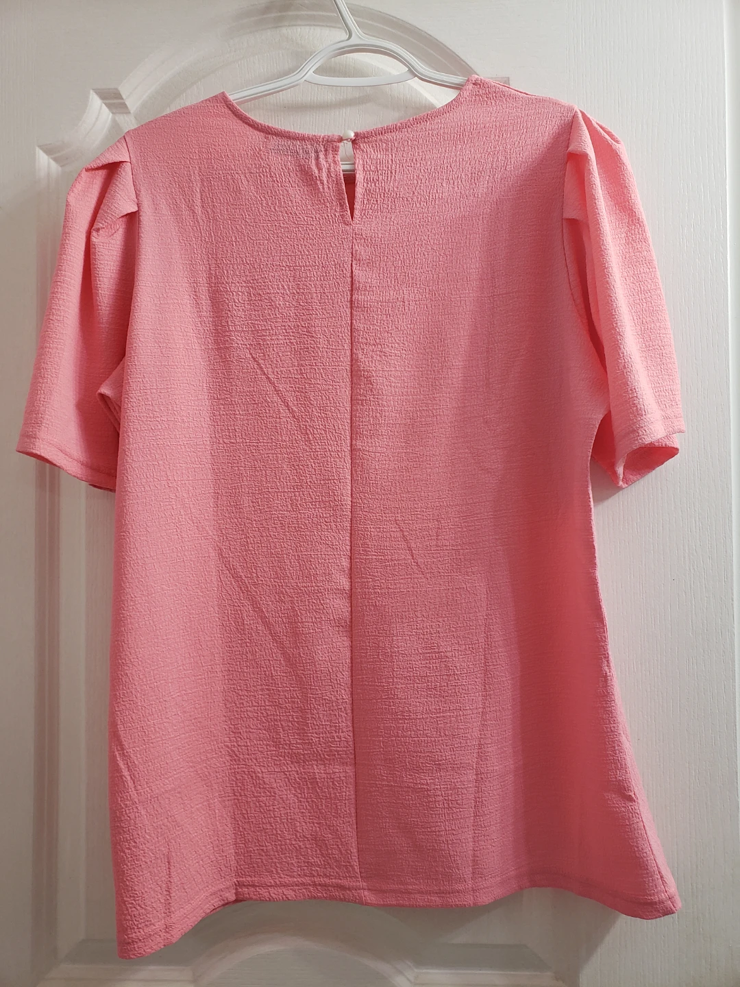 New She Di Pink Textured Puff Sleeve Top - Size L - photo 2