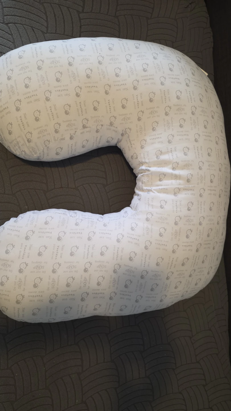 YooFess Nursing Pillow - photo 2