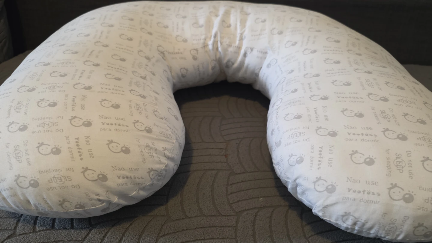 YooFess Nursing Pillow - photo 3