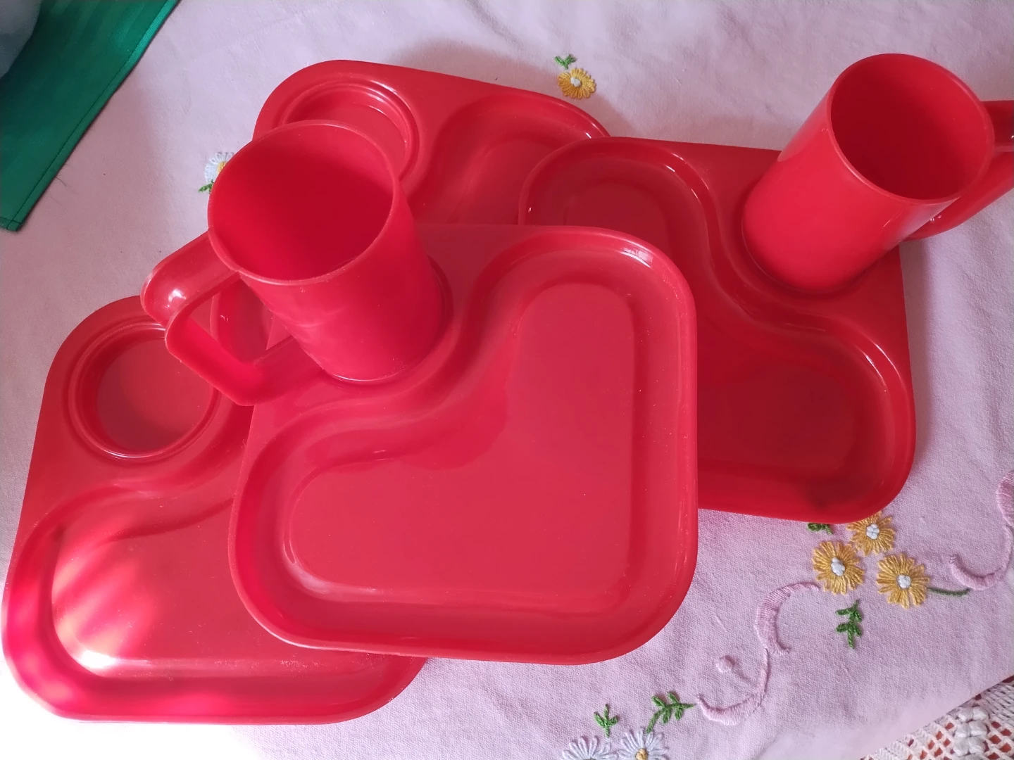 🥕 Tupperware Trays
