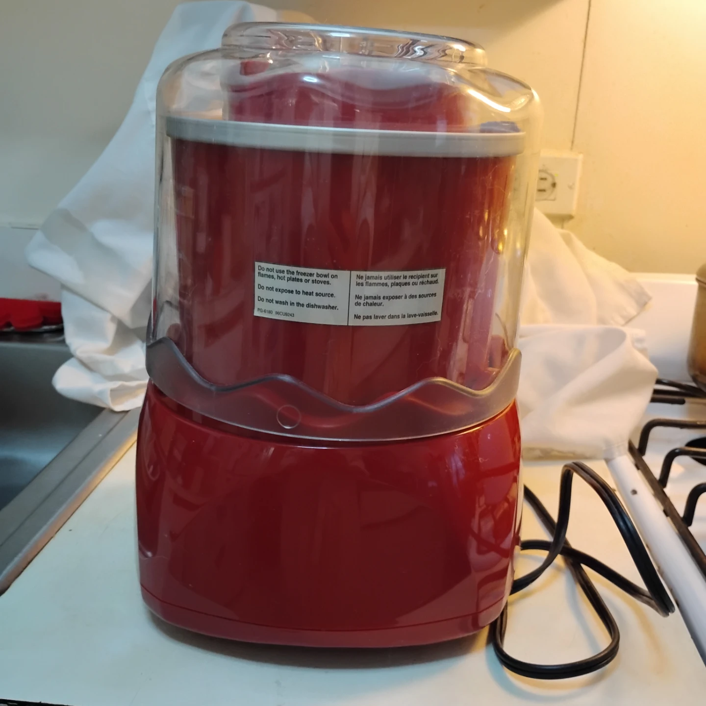 Cuisinart Frozen Yogurt, Ice Cream & Sorbet Maker
