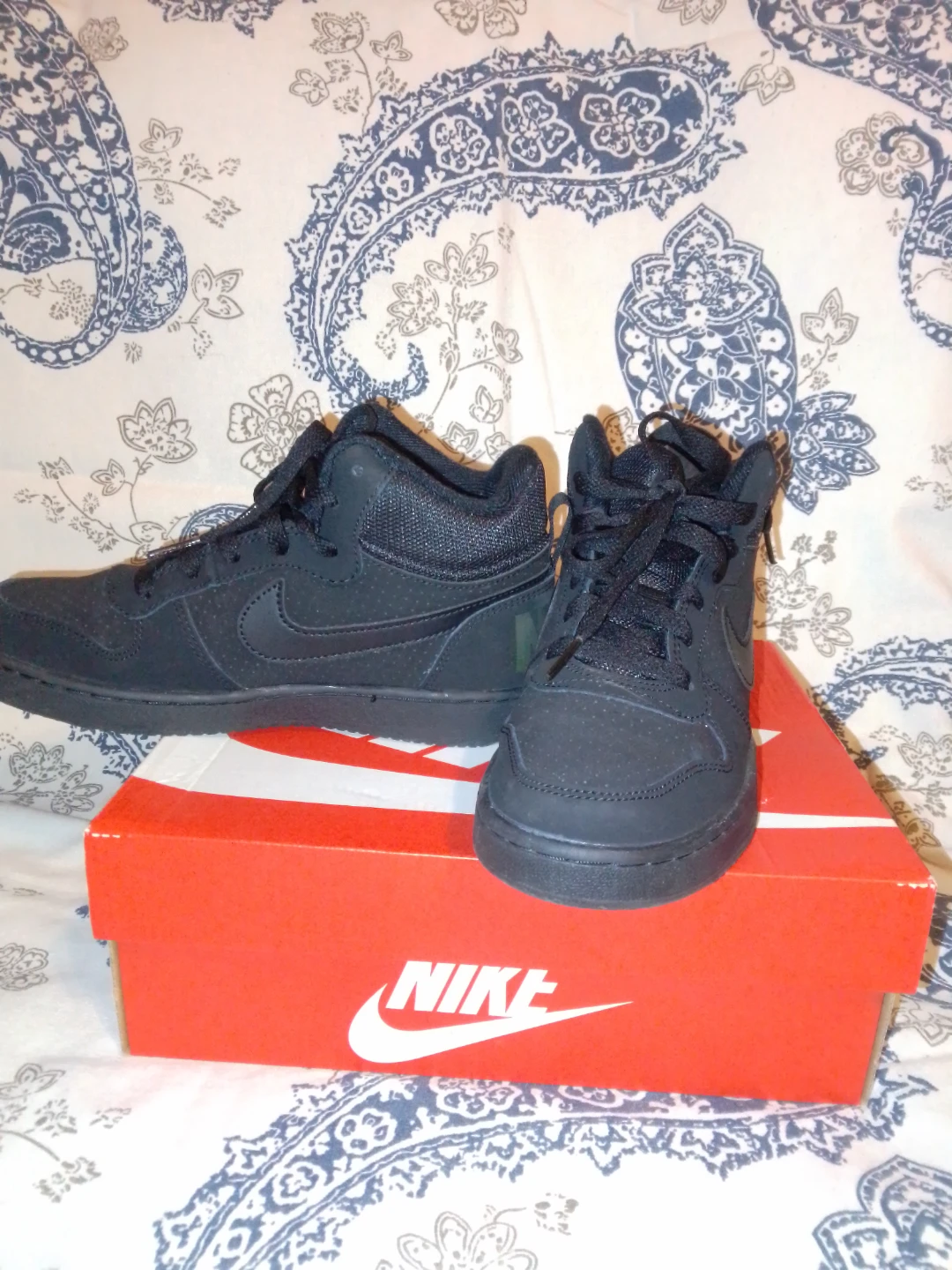 Nike Black High Top Sneakers - photo 2