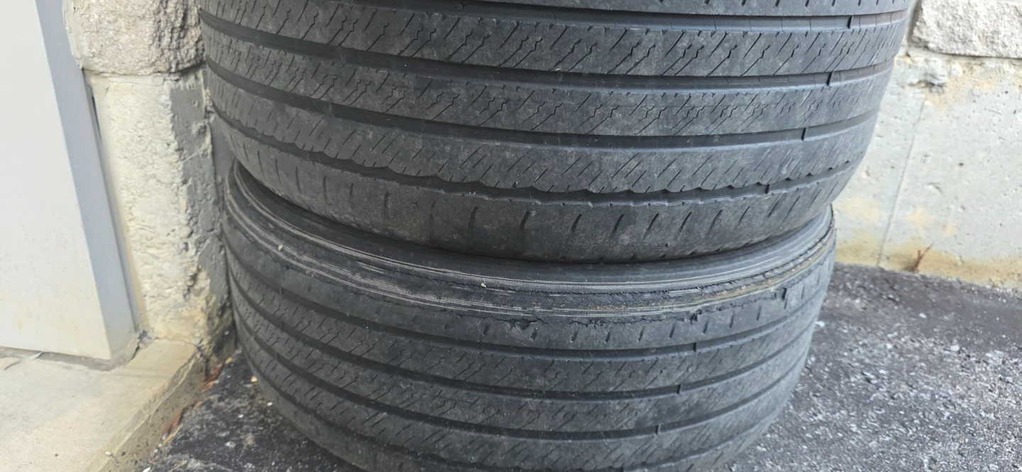 Set of 4 Tires - photo 2