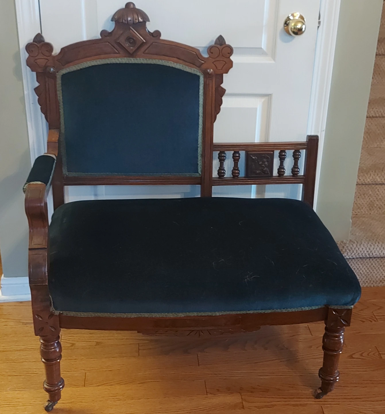 Antique Wooden Accent Chair with green Upholstery - photo 3