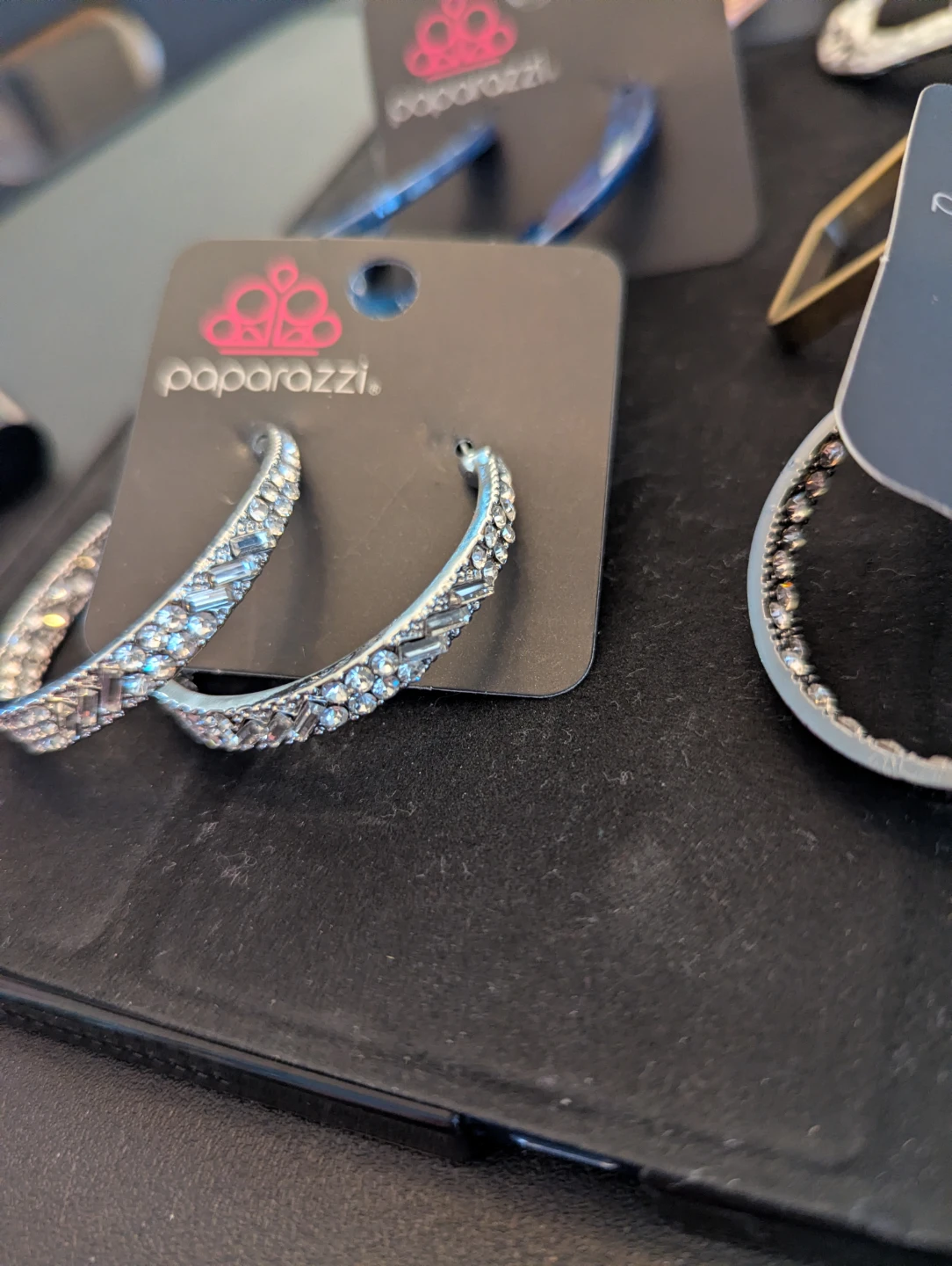 Earrings and Rings Multiple Pairs - photo 2