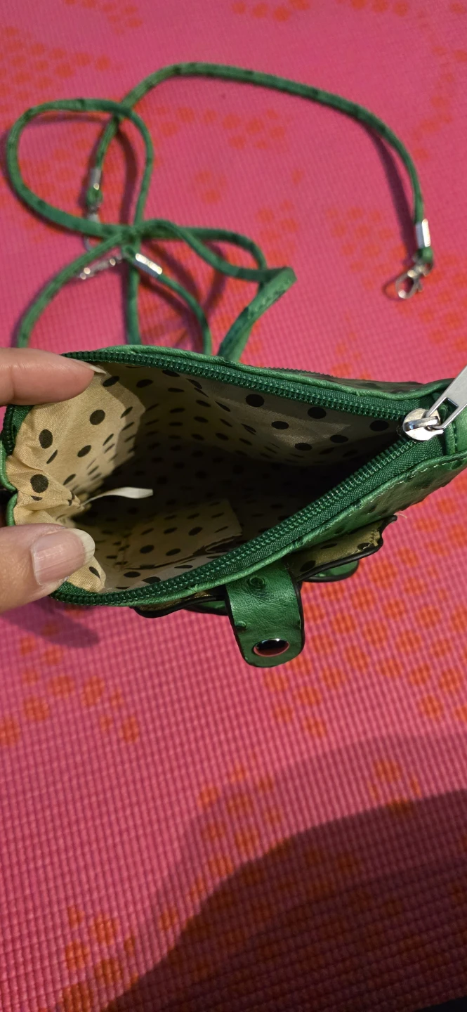 Green cross-body bag with flower accent - photo 3