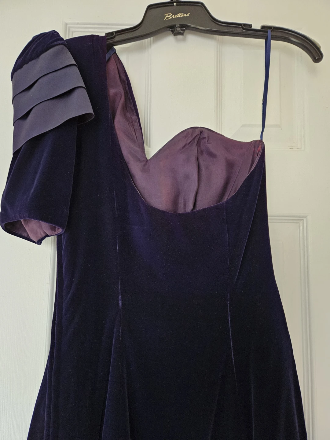 Velvet and Satin One-Shoulder Dress - photo 5