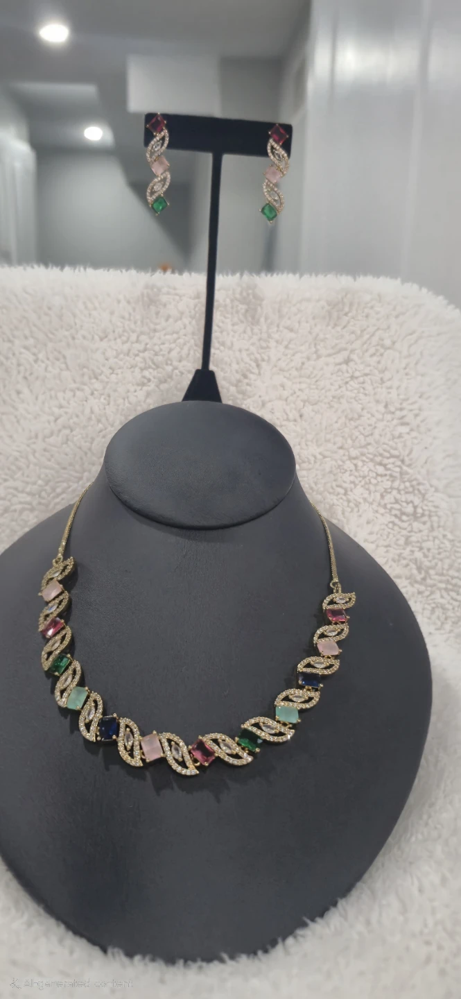 Luxury Multicolor Stone Statement Necklace Set