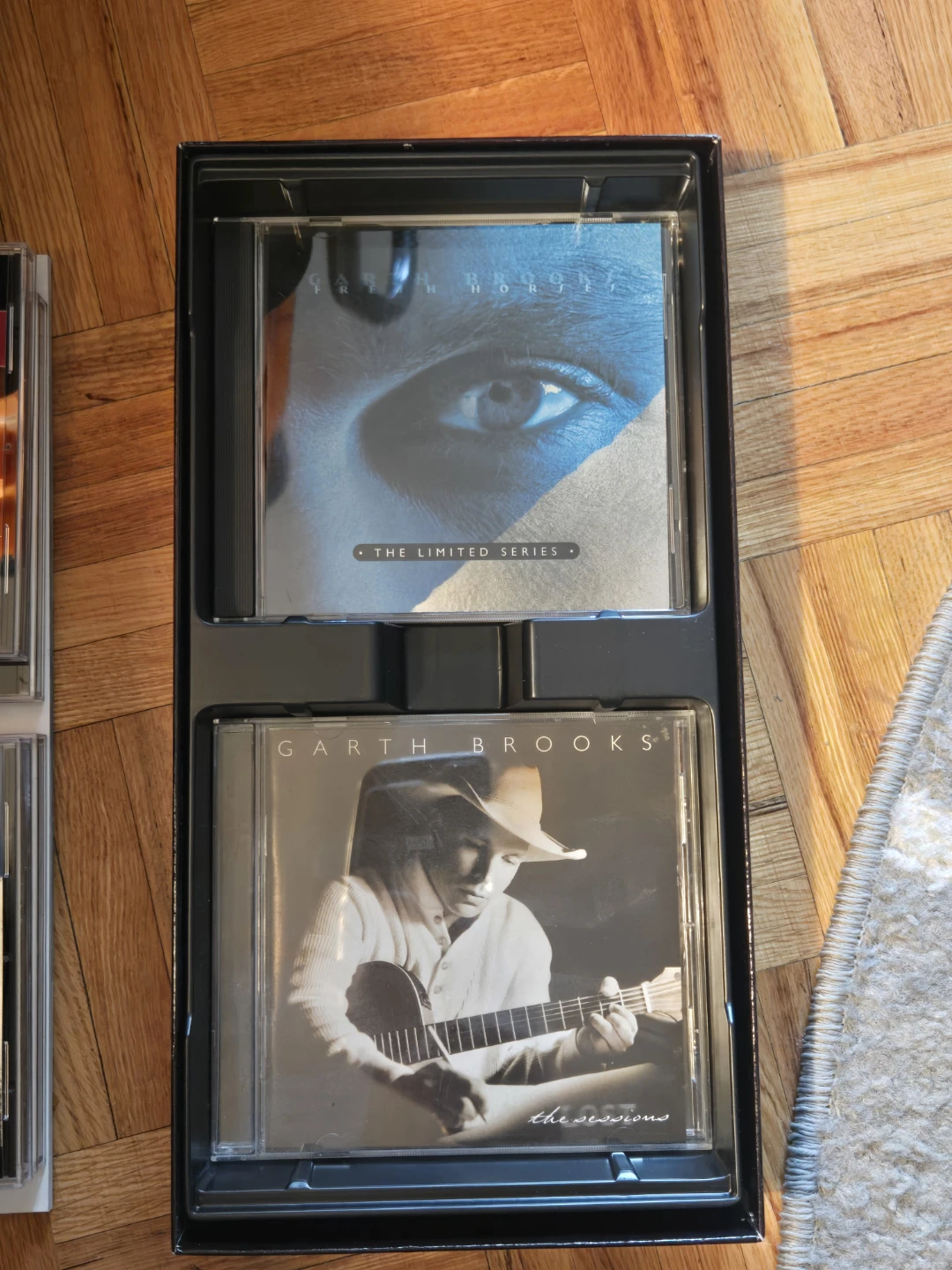 Garth Brooks The Limited Series 6 CD Box Set - photo 5