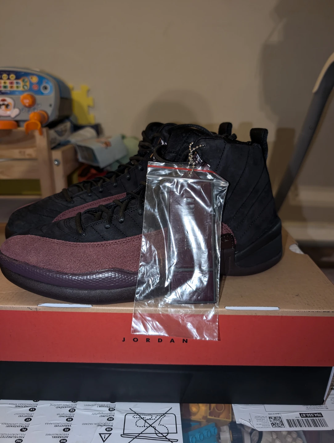 Jordan 12 Retro A Ma Maniére "Black Burgundy" - photo 2
