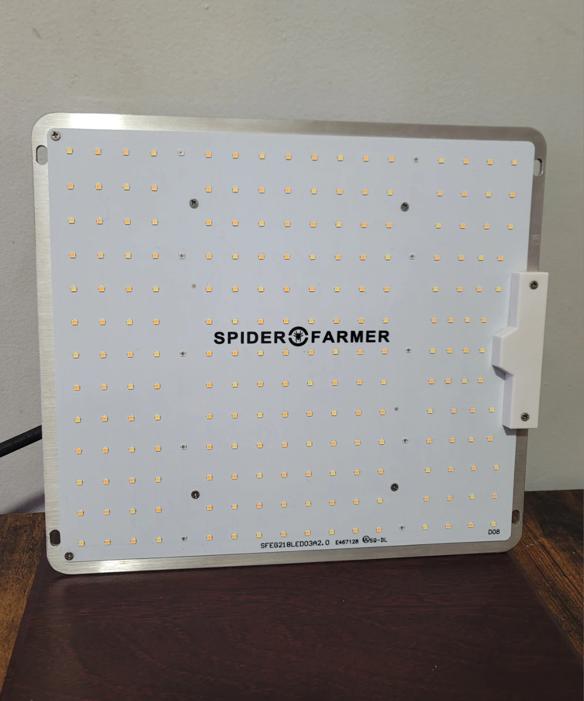 Spider Farmer SF-1000 LED Grow Light
