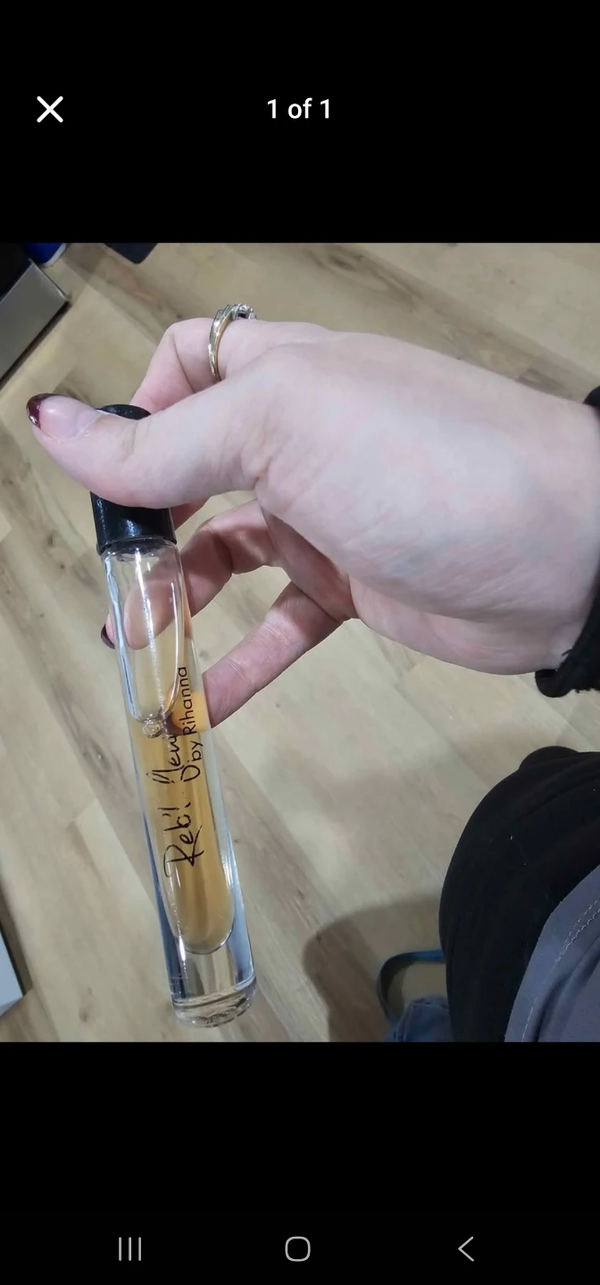 Rebelle Fleur by Rihanna Eau de Parfum Rollerball