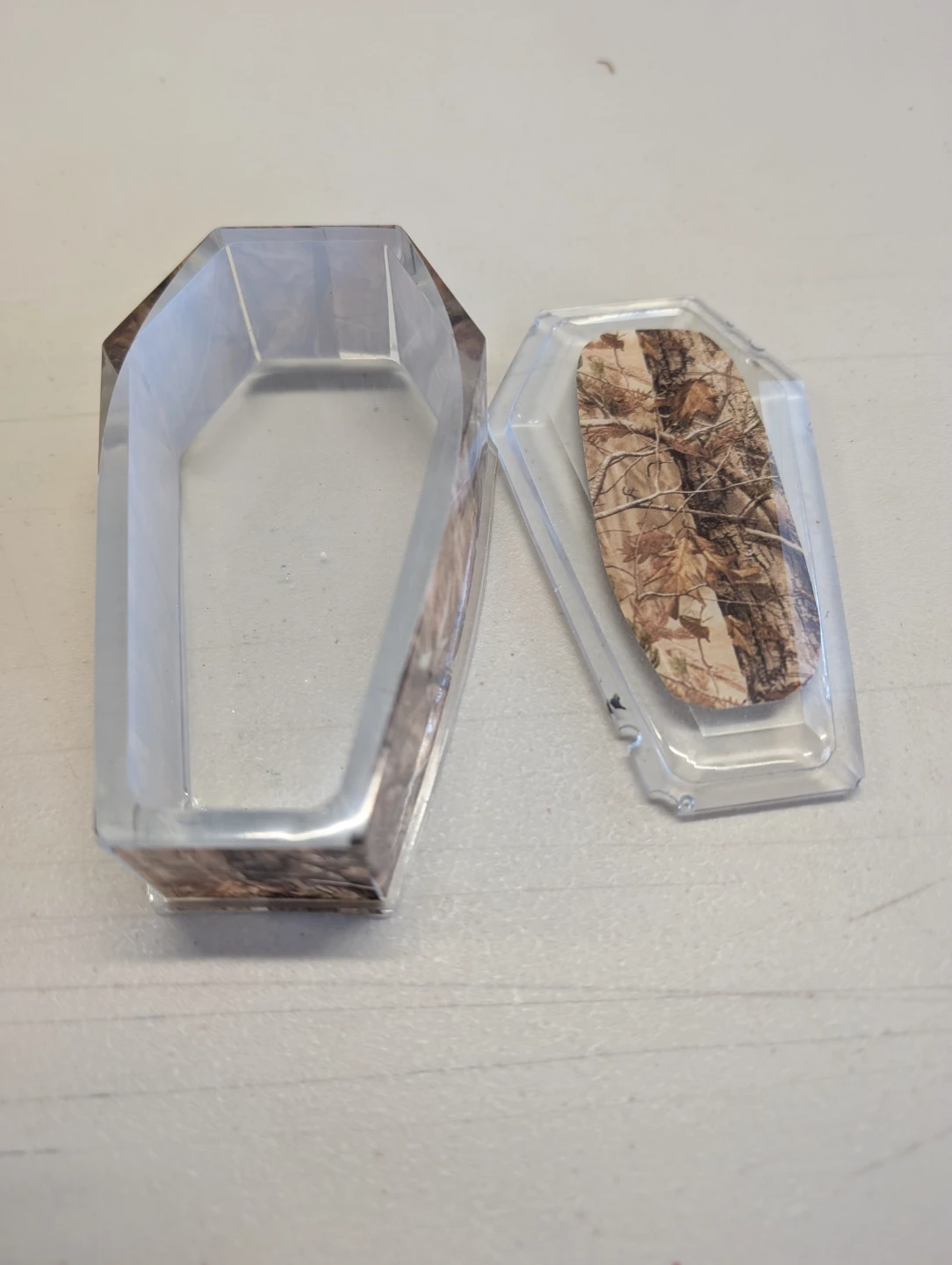 Coffin-shaped storage box with camouflage design - photo 2