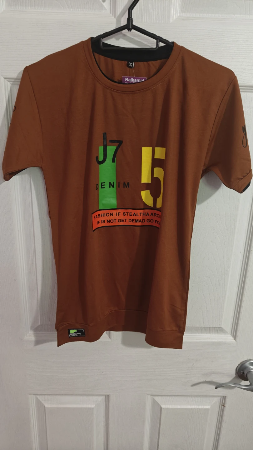 Brown T-Shirt with J7 Denim Graphic - photo 3