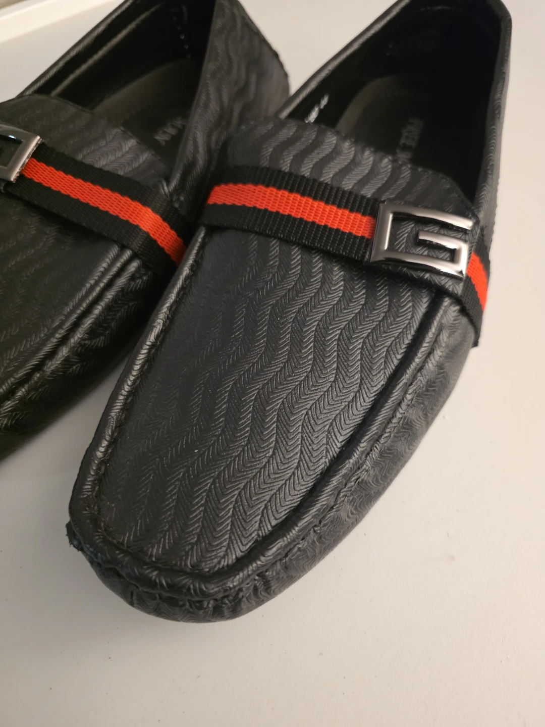 Men's Black Loafers Size 9