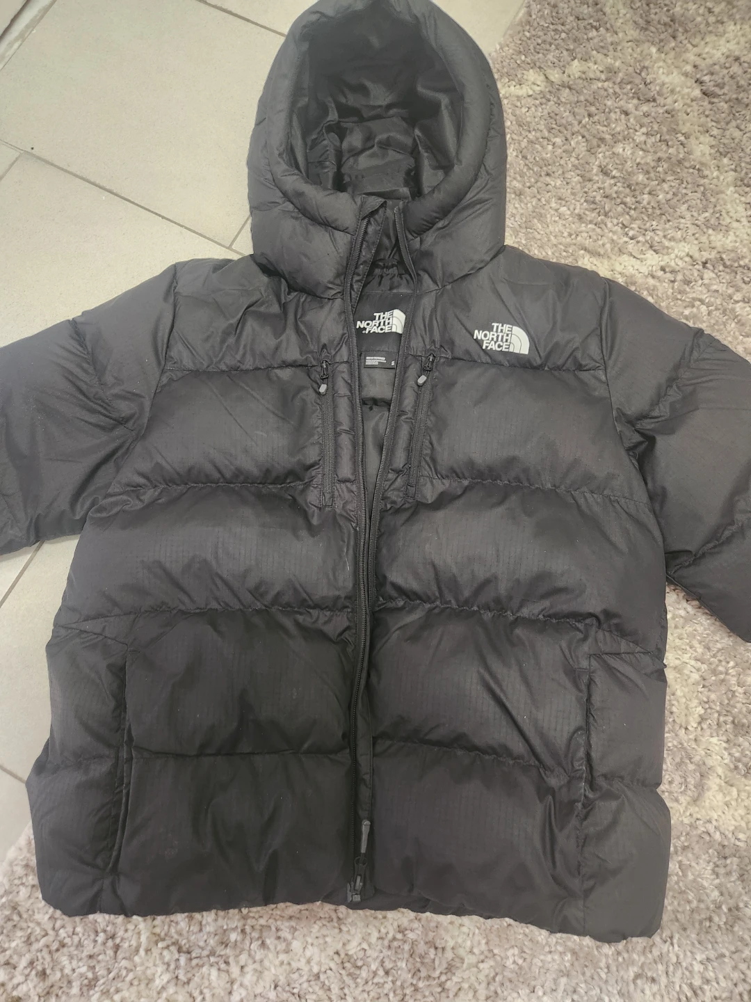 The North Face Puffer Jacket (Size M)