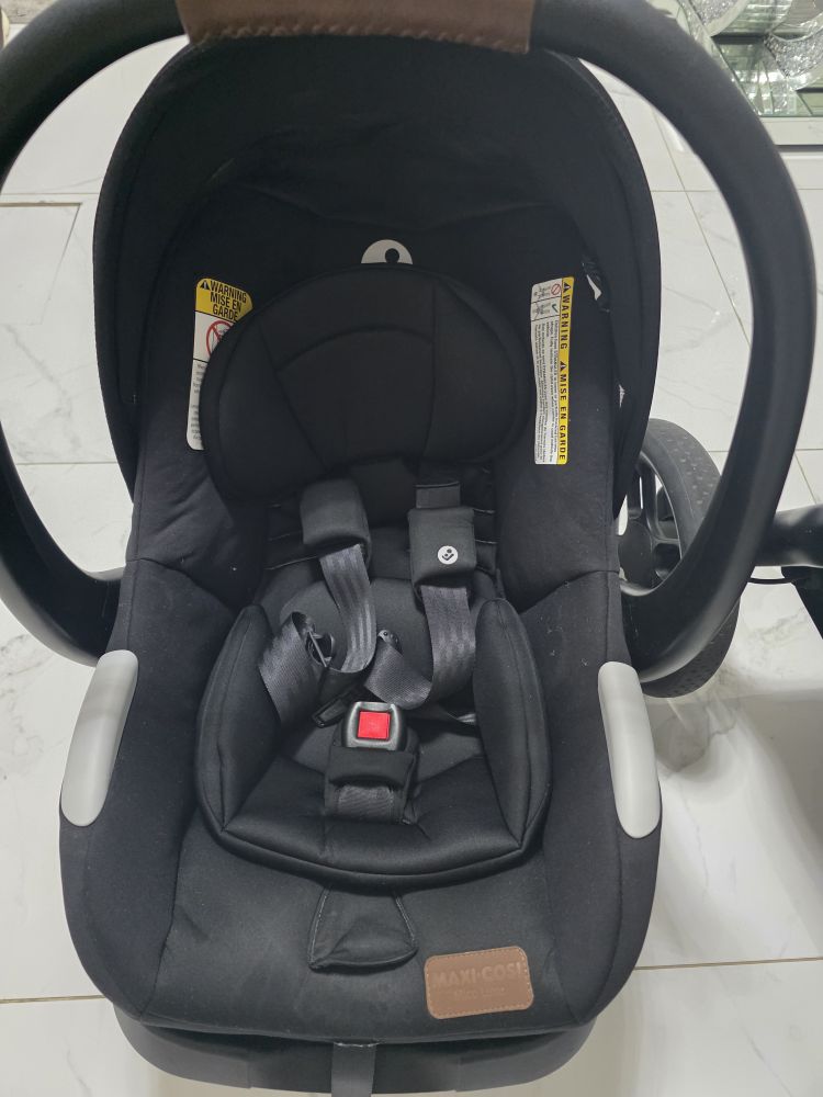 Maxi-Cosi Car Seat and Stroller Travel System - photo 3
