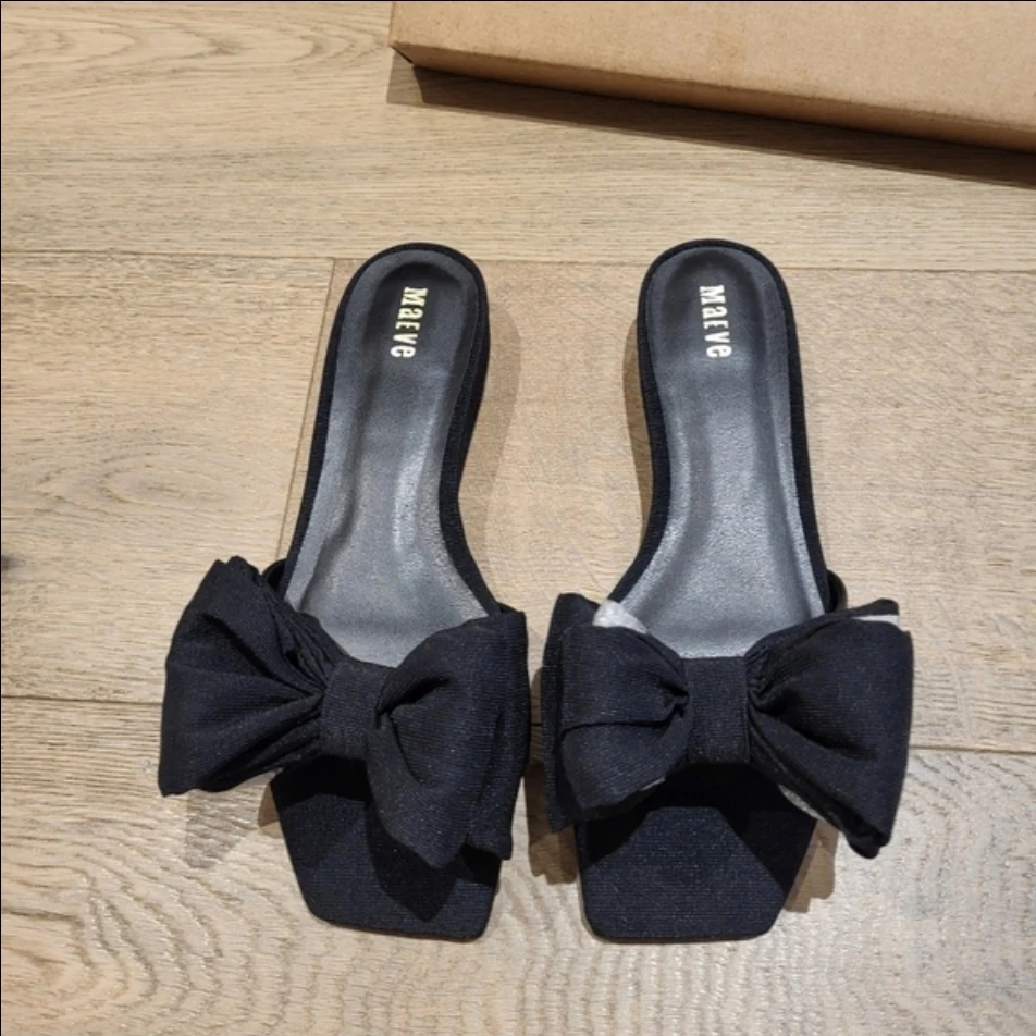 New Anthropologie Black Bow Slides - Size 6 - photo 3