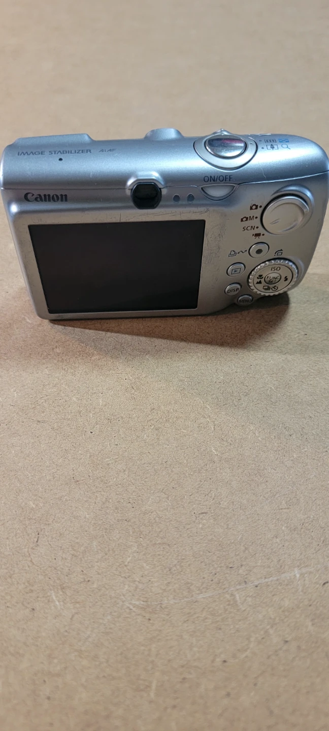 Canon PowerShot SD890 IS Digital Camera