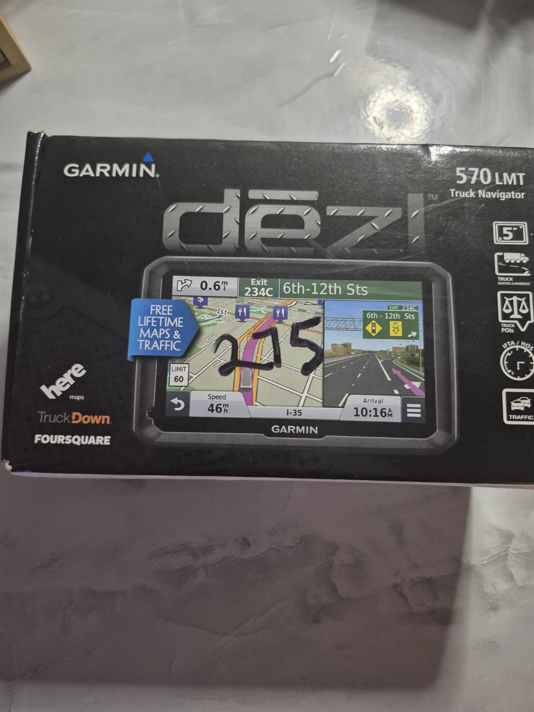 Garmin dezl 570LMT Truck Navigator GPS
