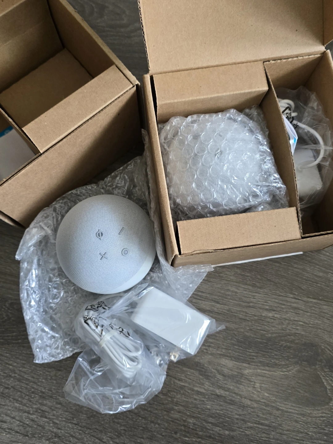 Amazon Echo Dot (4th Gen) - White (Pack of 2)