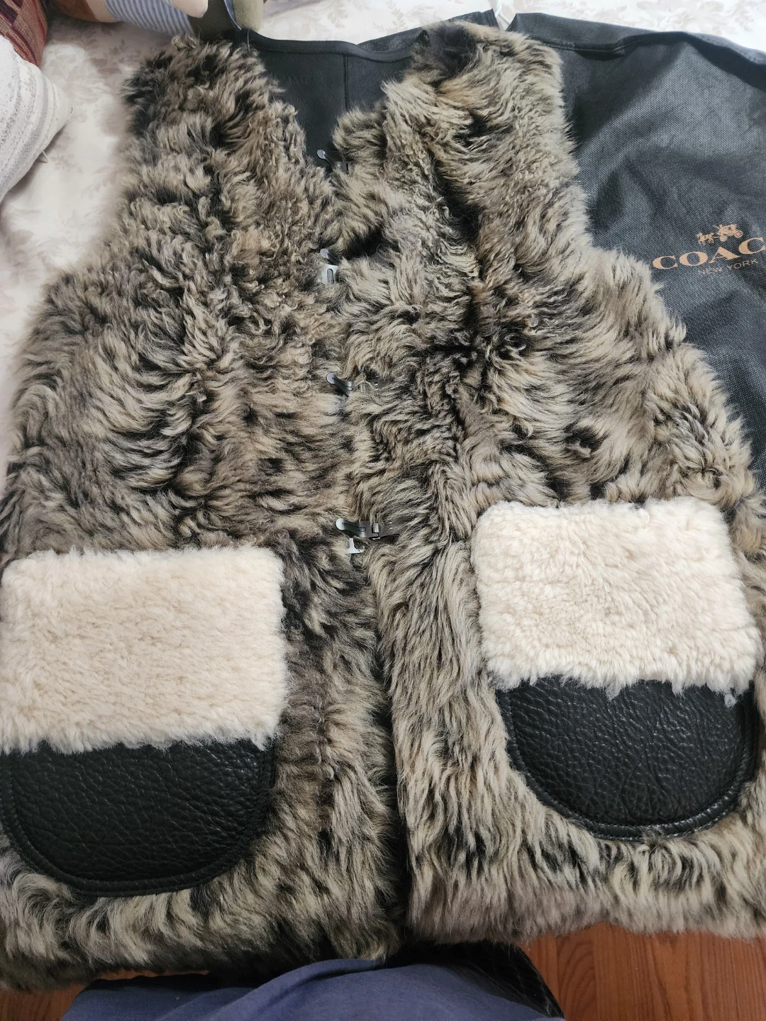 COACH Shearling Vest - photo 5