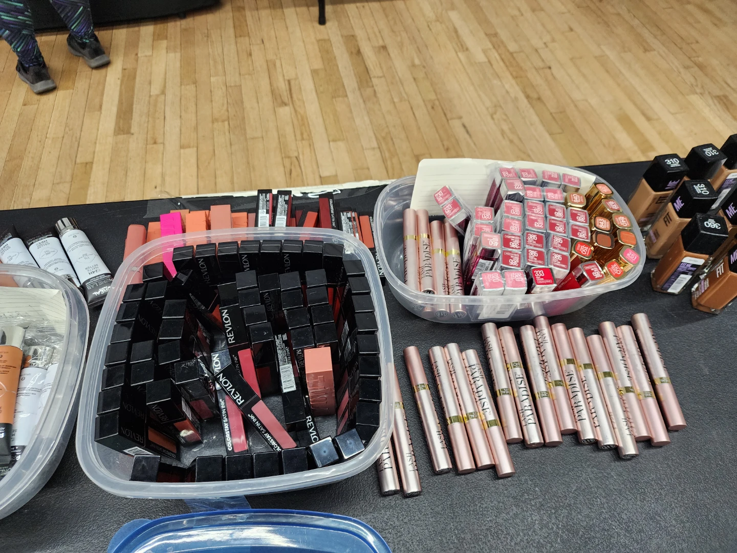 All types Cosmetics and beauty products.