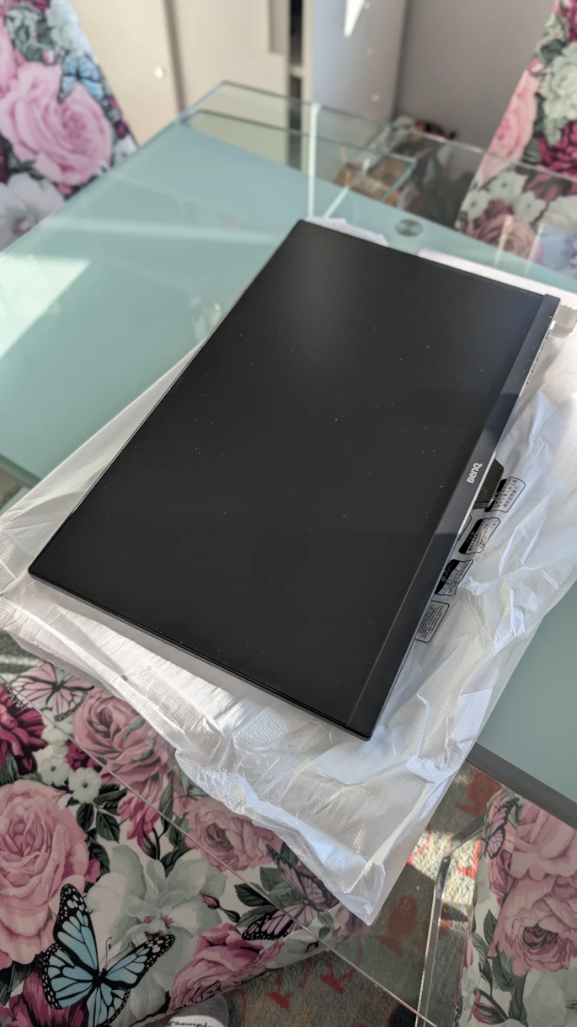BenQ GW2480 24" IPS LED Monitor - photo 3