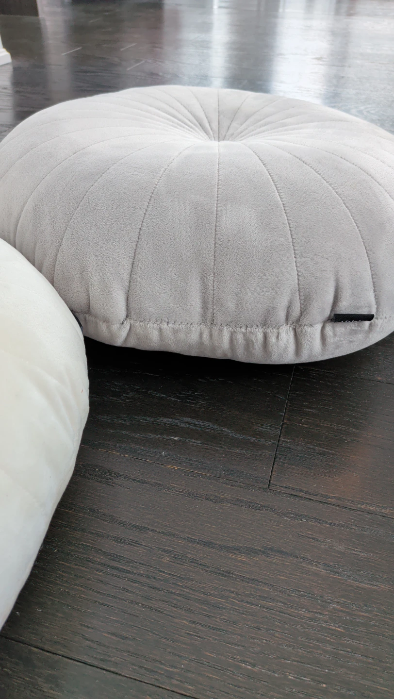Round Pleated Floor Pillow Cushion (Set of 2) - photo 4