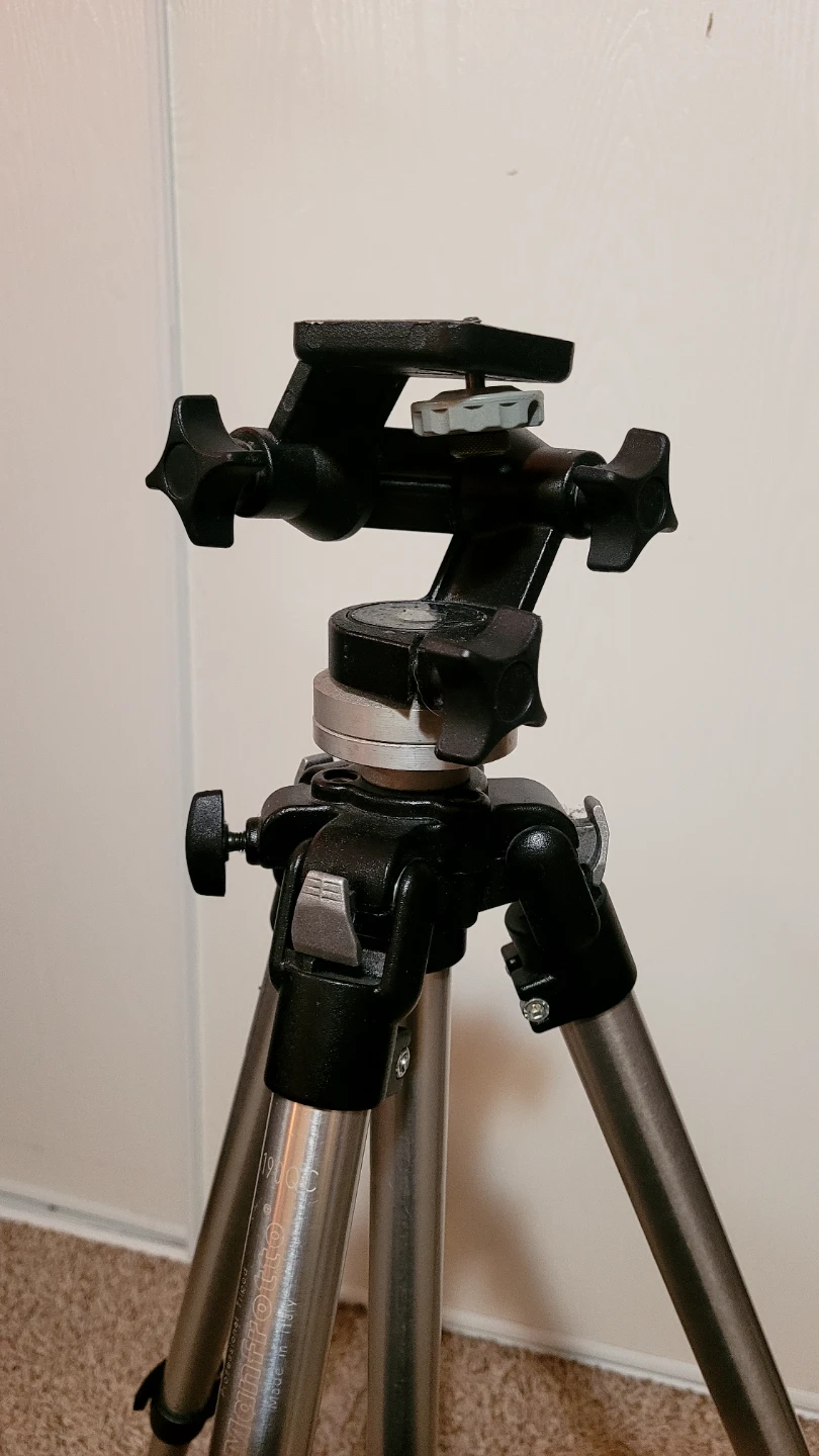 Manfrotto Tripod - photo 5