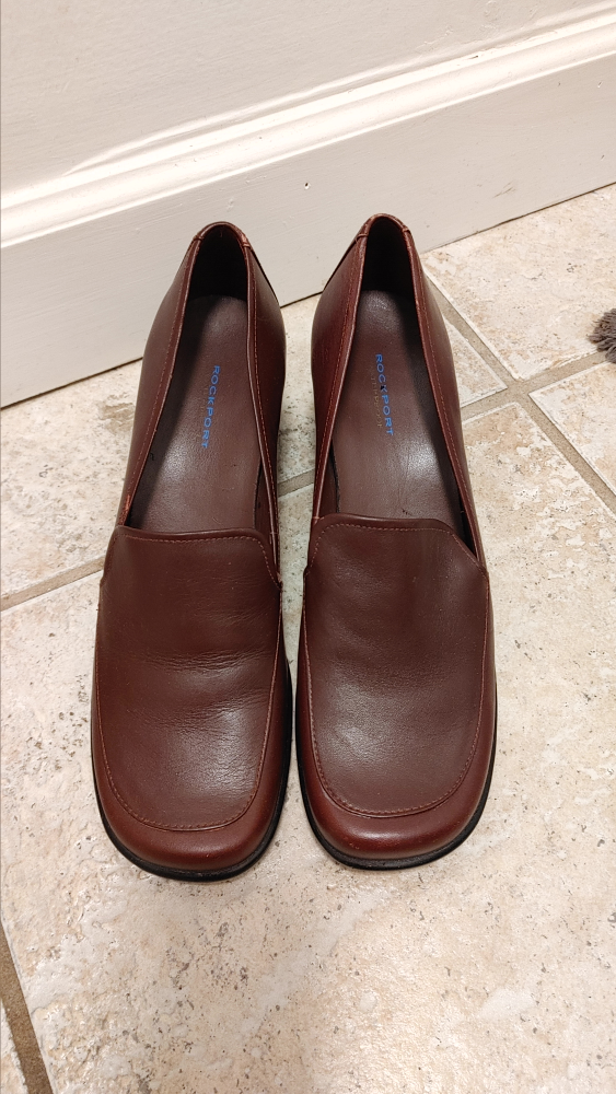 Women's Leather Loafers Size 8.5