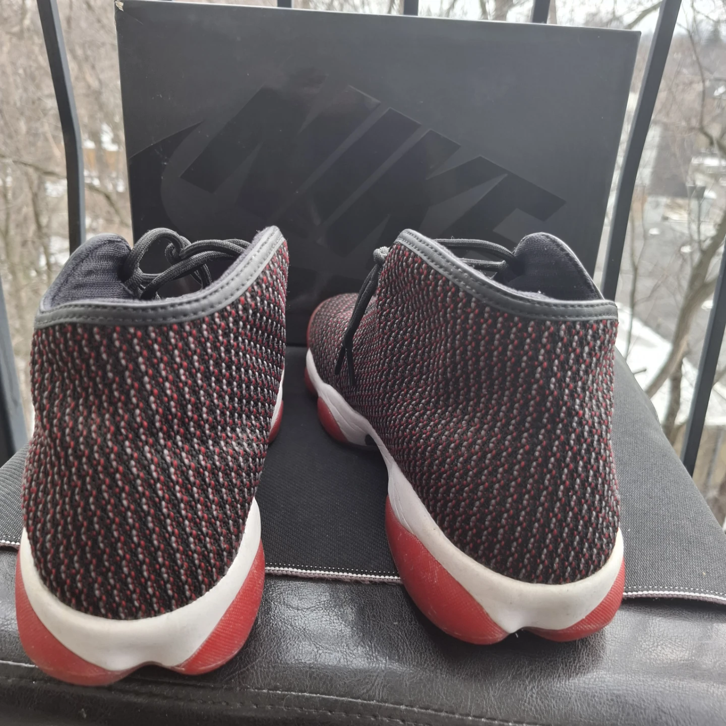 Jordan basketball shoes - photo 3