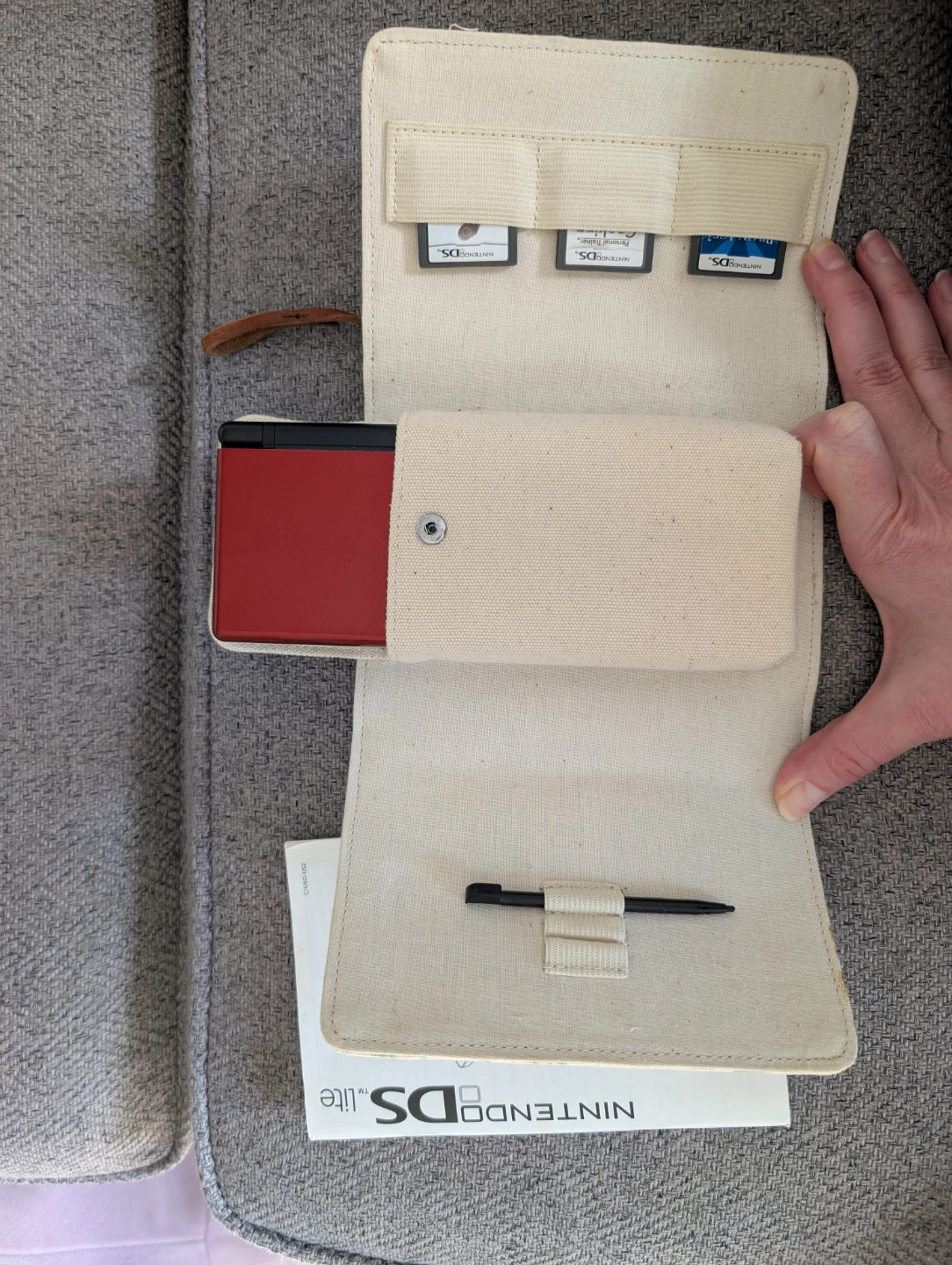 Nintendo DS Lite Red with Games and Case - photo 5