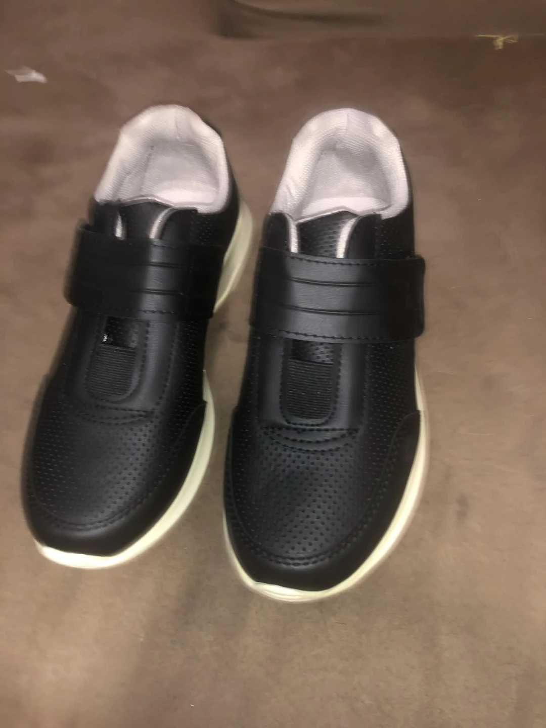 Acropal Black Hook and Loop Sneakers Size 5.5