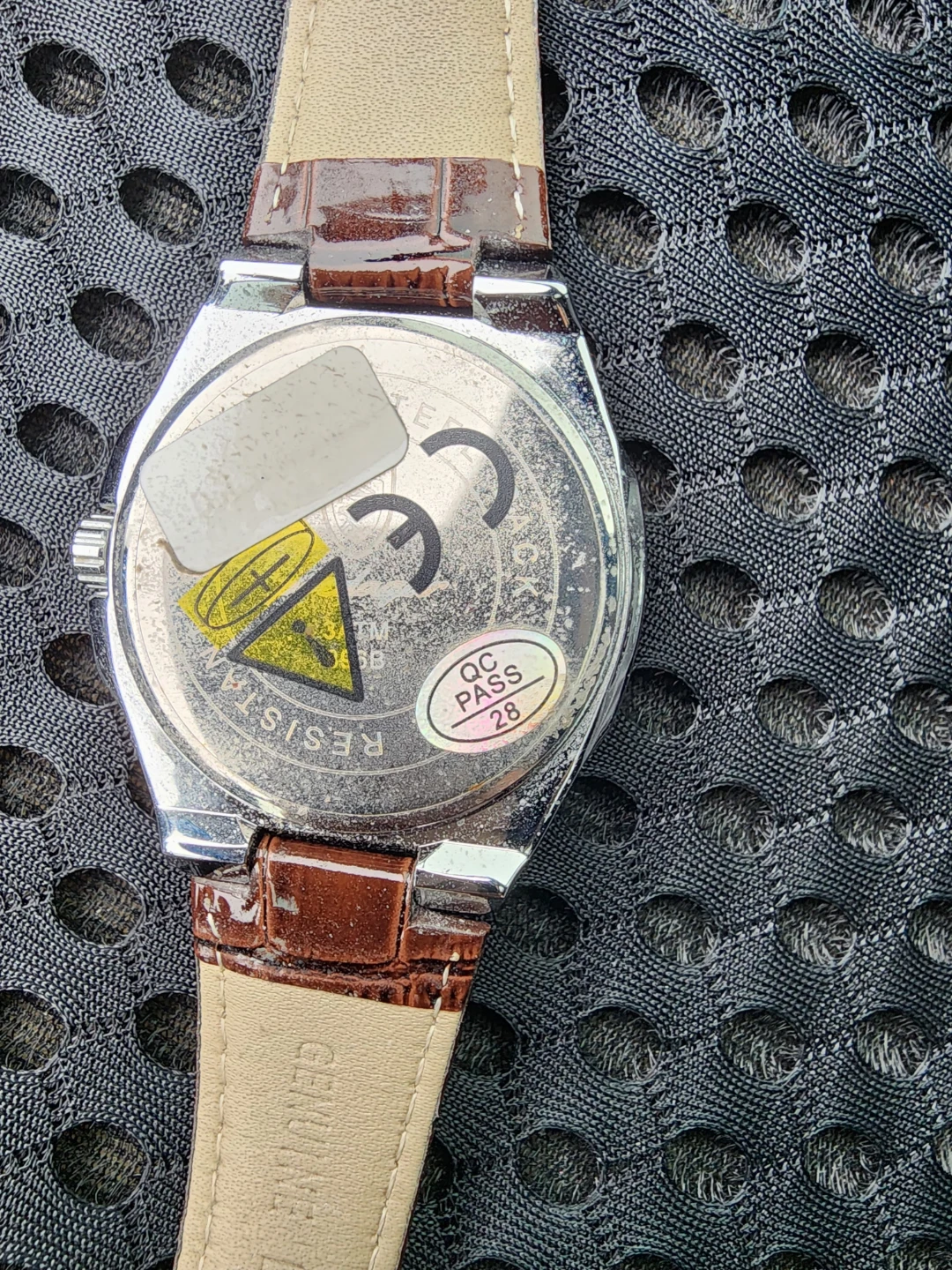 Pocdagar Watch with Brown Leather Strap - photo 3