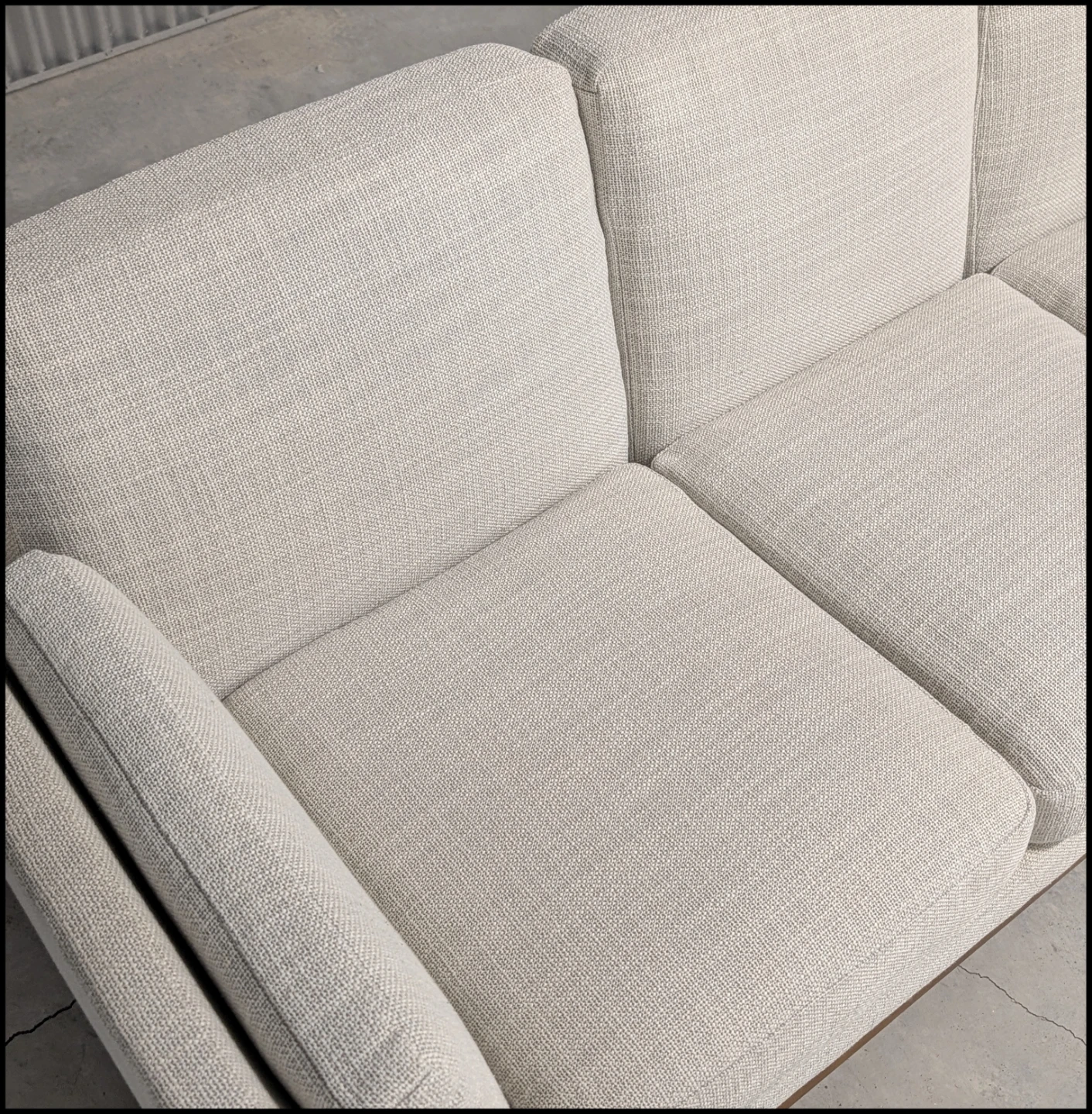 Article Ceni Couch - photo 4