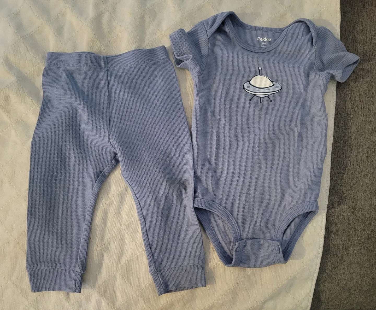 Bundle - Baby Clothes - Size 18 Months