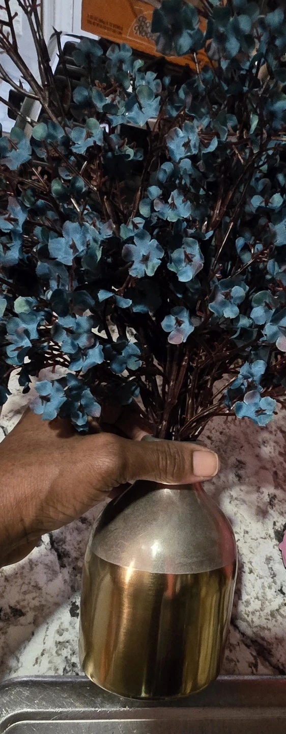 Artificial Eucalyptus Stems with small Gold and Silver Vase - photo 3