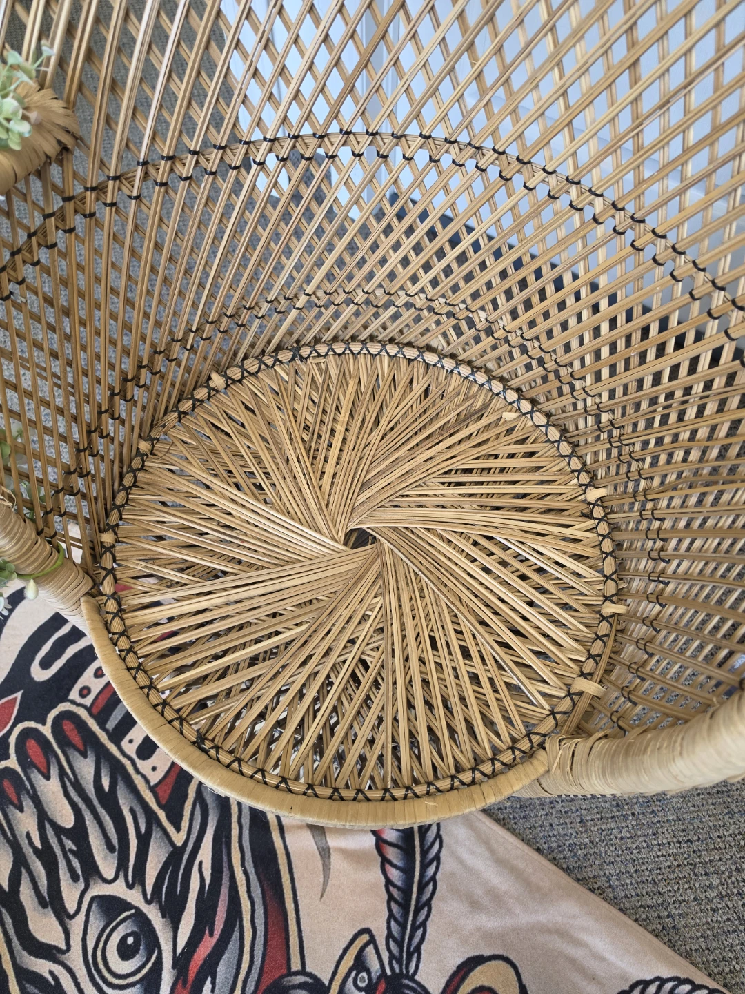 Vtg Wicker Peacock Chair with Floral Decor - photo 5