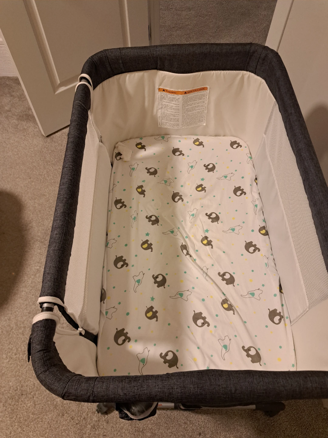 Portable Bassinet/Co-Sleeper - photo 4