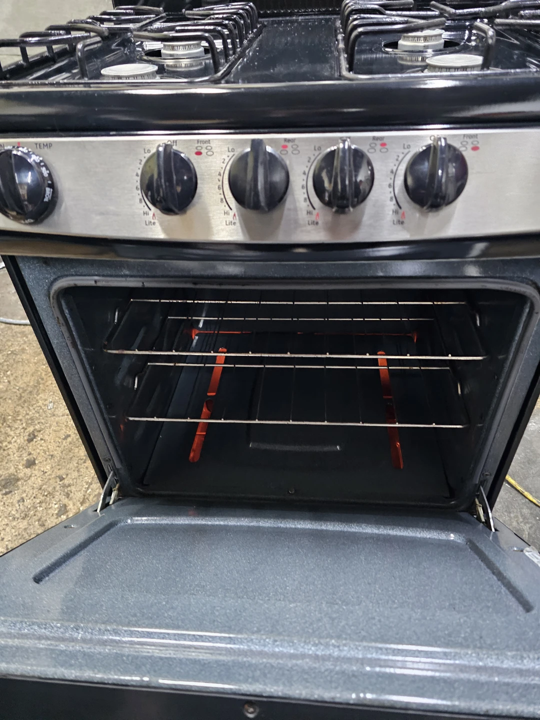 General eléctric 24in Stainless steel gas stove - photo 2