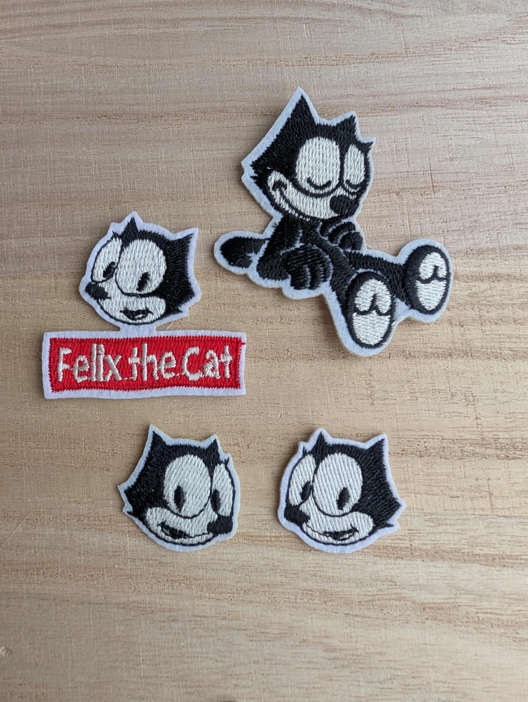 A set of Felix the Cat Embroidered Patches Set - photo 5