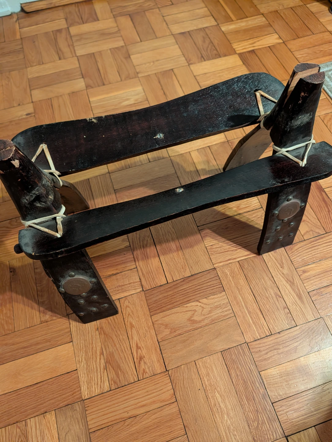 Vintage middle eastern wooden camel stool with Leather Seat. - photo 5